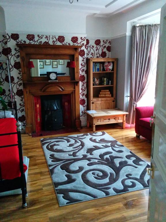 Beautiful Room In Victorian Family Home 伊尔福德 外观 照片